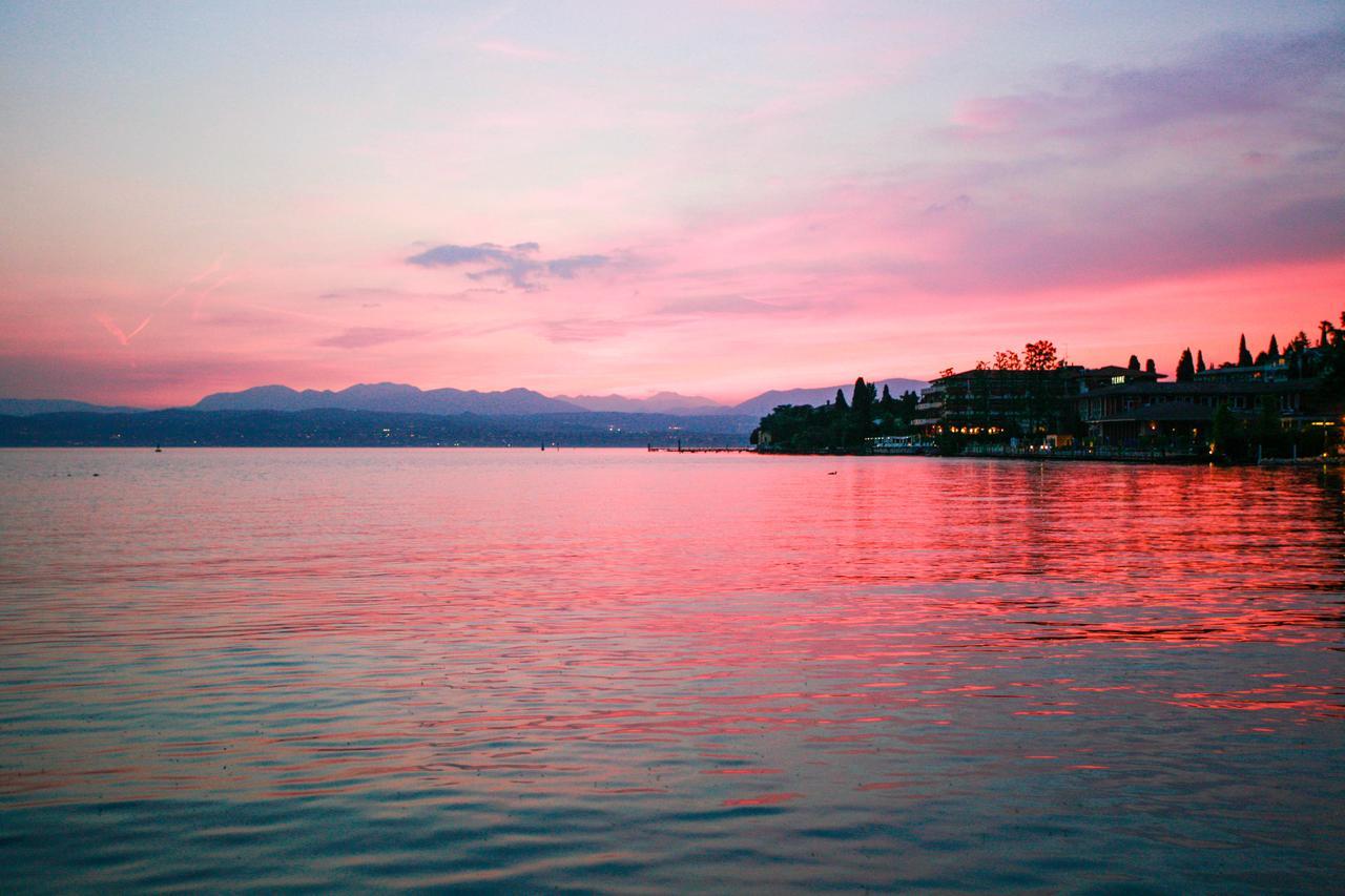 Hotel Catullo Sirmione Exterior photo